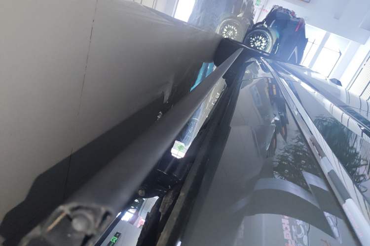 Used Wey Lanshan 2025 Four-Wheel Drive Ultra Left Side Sill