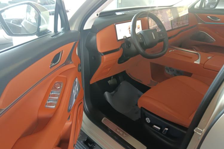 Used Wey Lanshan 2025 Four-Wheel Drive Max Driver Seat