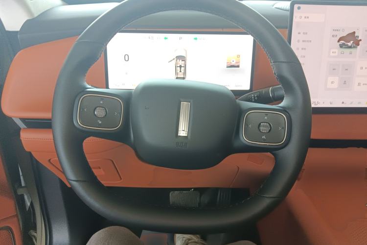 Used Wey Lanshan 2025 Four-Wheel Drive Max Steering Wheel