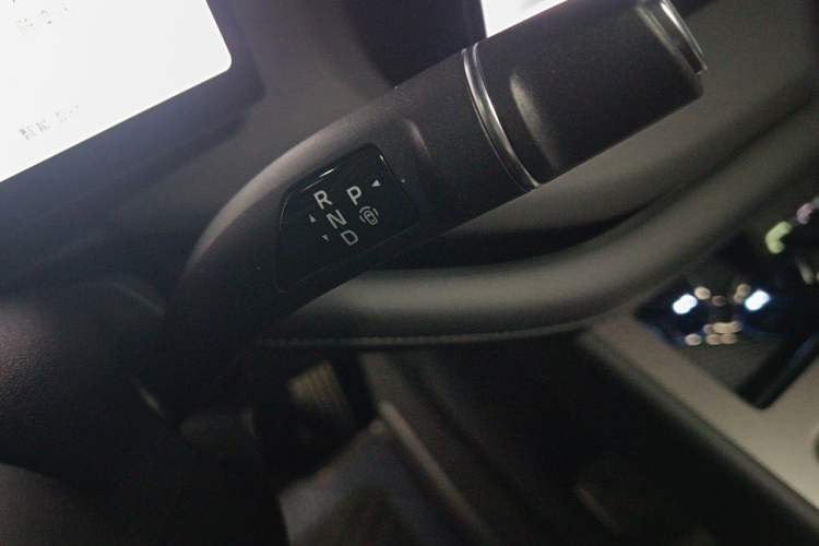 Used Wey Lanshan 2026 Model Smart Advanced Edition Four-Wheel Drive Max Gear Lever