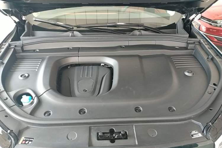 Used Wey Lanshan 2026 Model Smart Advanced Edition Four-Wheel Drive Max Engine Bay