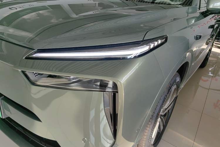 Used Wey Lanshan 2026 Model Smart Advanced Edition Four-Wheel Drive Max Left Front Headlight