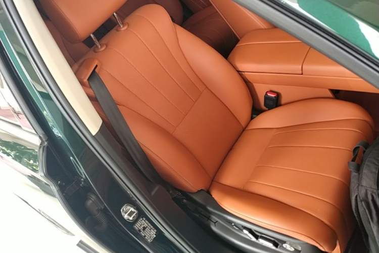 Used Wey Lanshan 2026 Model Smart Advanced Edition Four-Wheel Drive Max Right Front Seat
