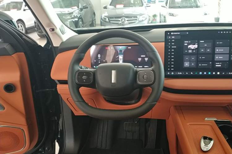 Used Wey Lanshan 2026 Model Smart Advanced Edition Four-Wheel Drive Max Steering Wheel