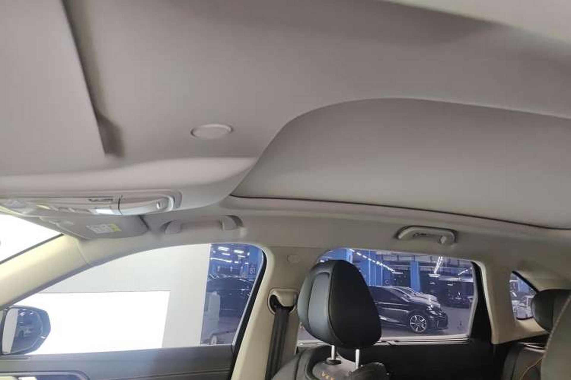Used Wey Latte DHT 2022 1.5T DHT Extra-Large Cup Headliner