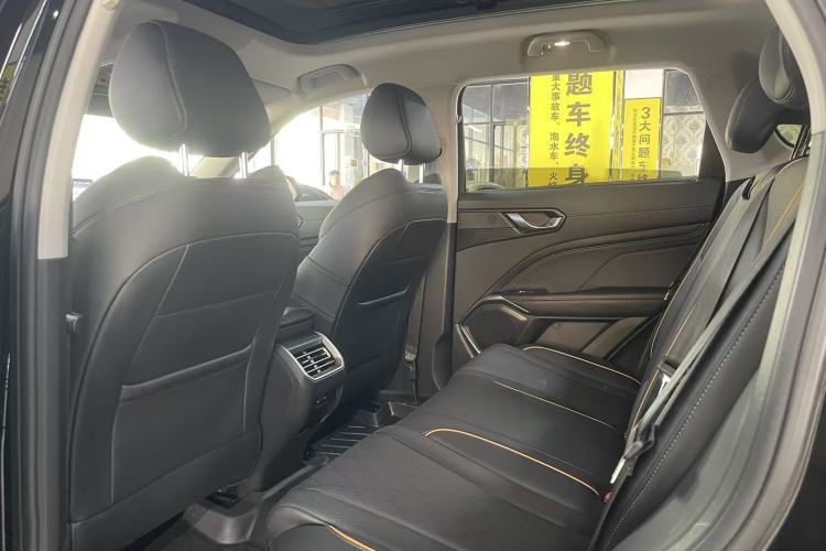Used Wey Latte DHT 2022 1.5T DHT Big Cup Interior 3