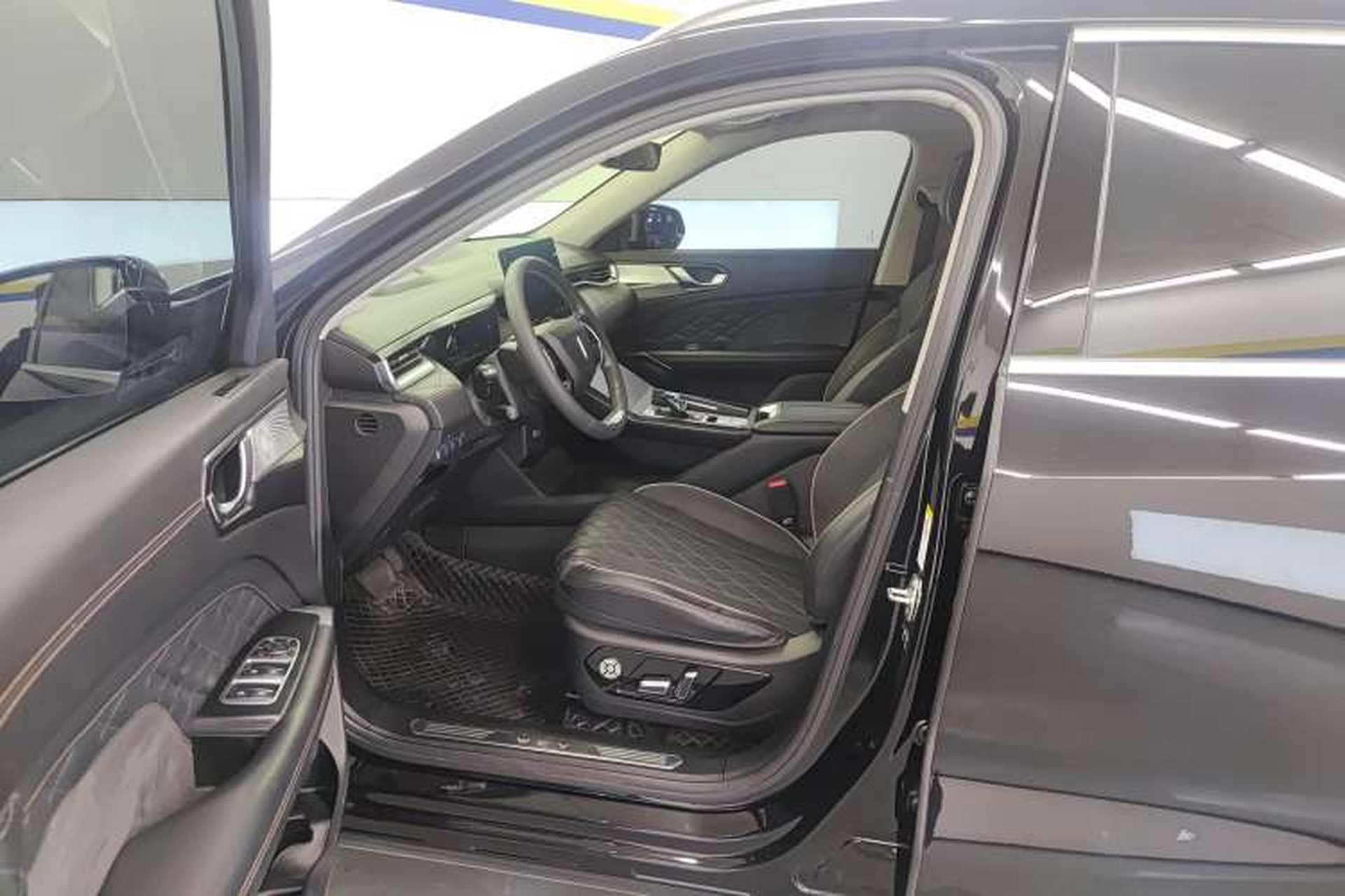 Used Wey Latte DHT 2022 1.5T DHT Extra-Large Cup Left Front Seat