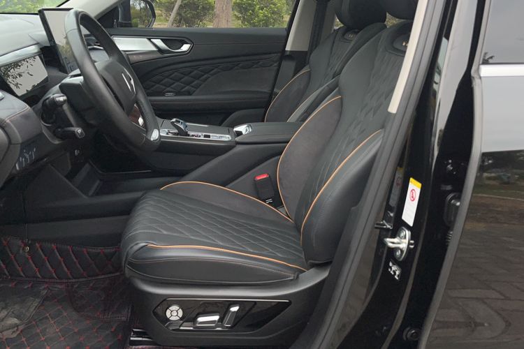 Used Wey Latte DHT 2022 1.5T DHT Extra-Large Cup Left Front Seat