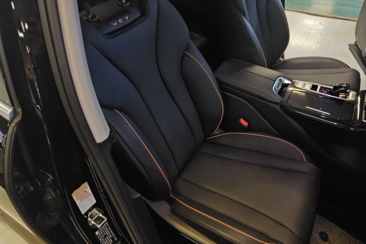 Used Wey Latte DHT 2022 1.5T DHT Big Cup Right Front Seat