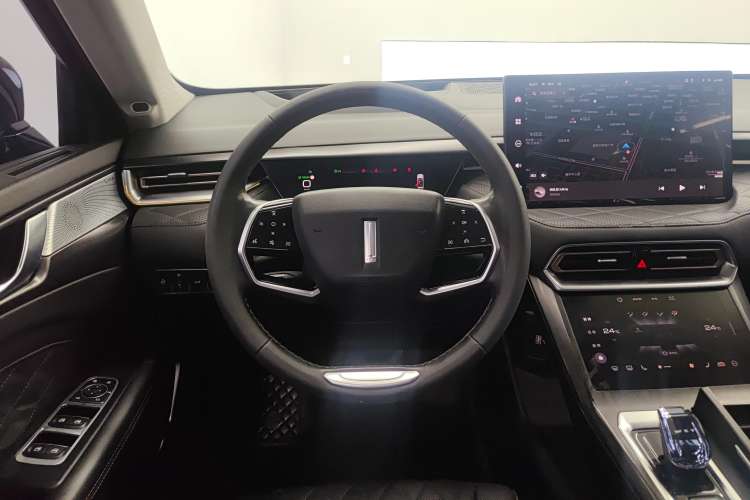 Used Wey Latte DHT 2022 1.5T DHT Extra-Large Cup Steering Wheel