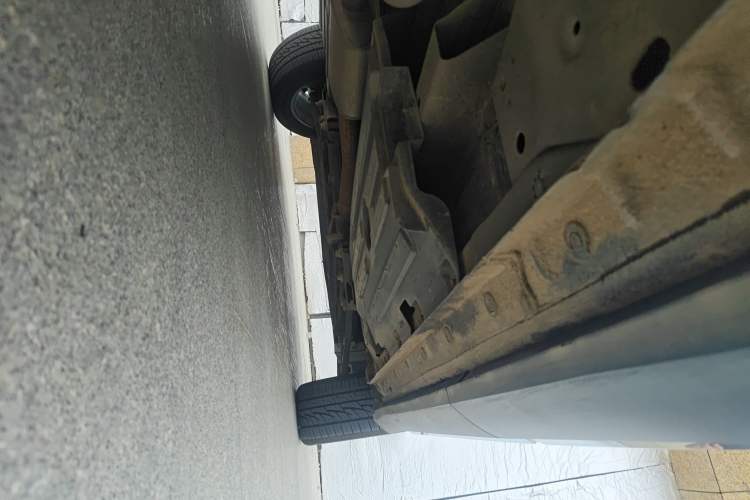Used Wey Latte DHT 2022 1.5T DHT Extra-Large Cup Chassis Rear Right