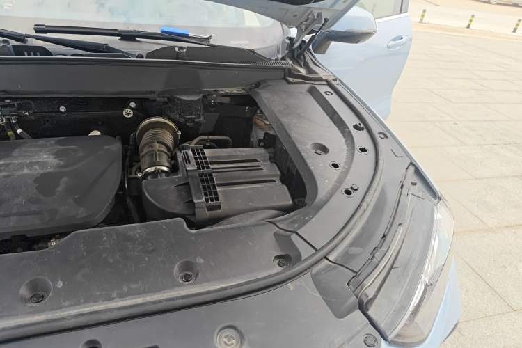 Used Wey Latte DHT 2022 1.5T DHT Extra-Large Cup Engine Bay Left