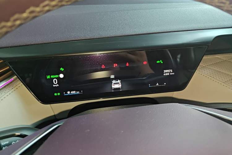 Used Wey Latte DHT 2022 1.5T DHT Extra-Large Cup Instrument Cluster