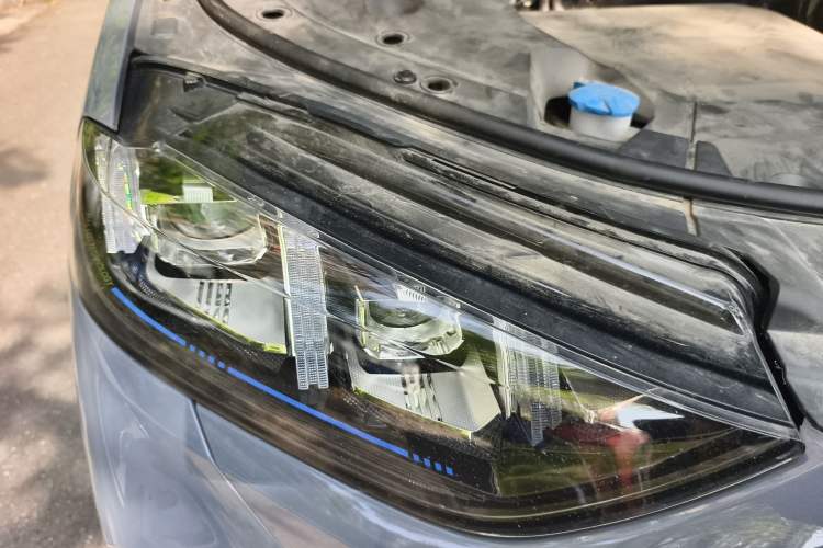 Used Wey Latte DHT 2022 1.5T DHT Big Cup Right Front Headlight