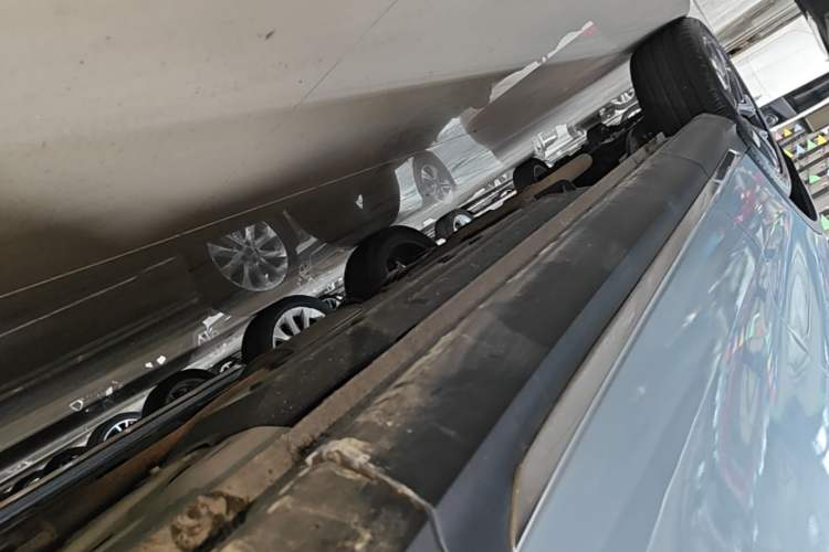 Used Wey Latte DHT 2022 1.5T DHT Extra-Large Cup Right Side Sill