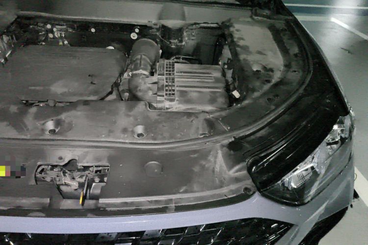 Used Wey Latte DHT 2022 1.5T DHT Big Cup Engine Bay Left