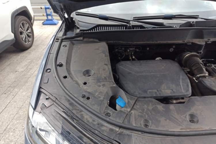 Used Wey Latte DHT 2022 1.5T DHT Big Cup Engine Bay Right