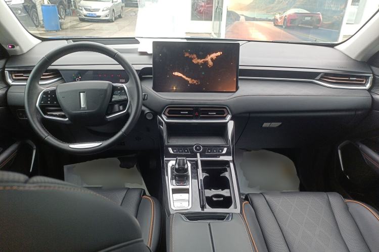 Used Wey Latte DHT 2022 1.5T DHT Big Cup Interior 2
