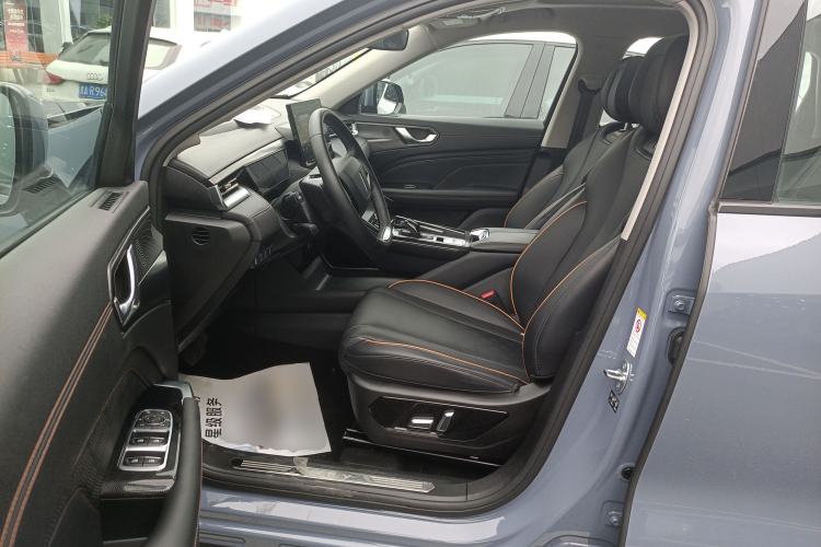 Used Wey Latte DHT 2022 1.5T DHT Big Cup Interior 3