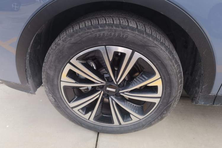 Used Wey Latte DHT 2022 1.5T DHT Medium Cup Left Front Wheel Hub