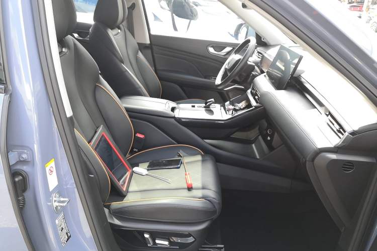 Used Wey Latte DHT 2022 1.5T DHT Big Cup Right Front Seat