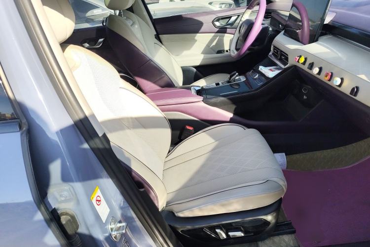 Used Wey Latte DHT 2022 1.5T DHT Big Cup Right Front Seat