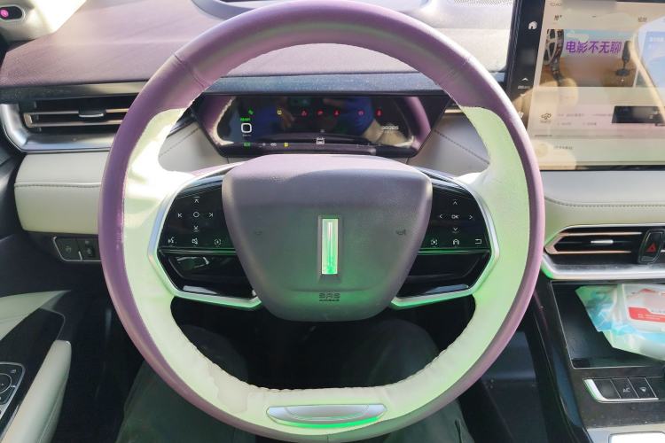 Used Wey Latte DHT 2022 1.5T DHT Big Cup Steering Wheel