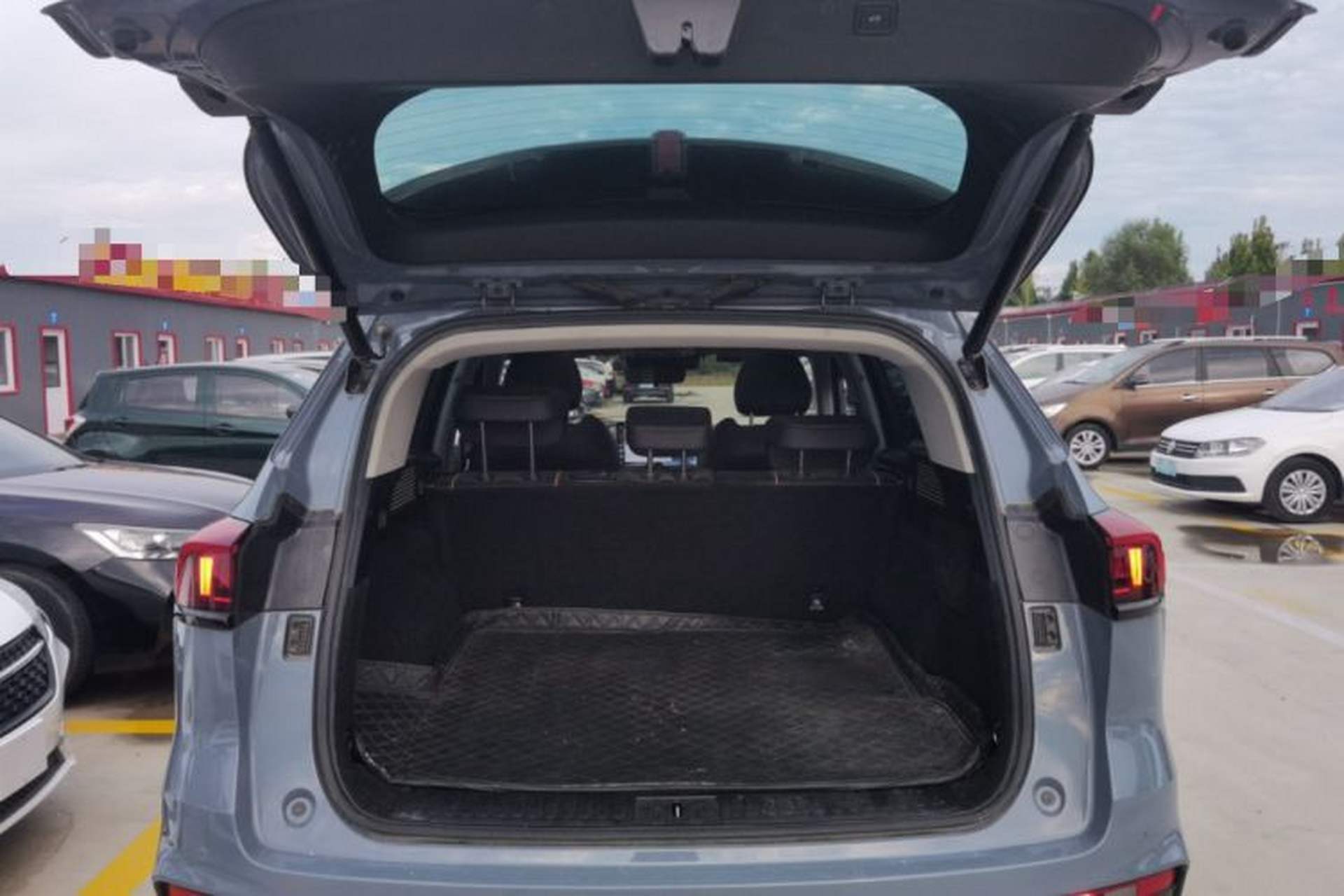 Used Wey Latte DHT 2022 1.5T DHT Medium Cup Trunk