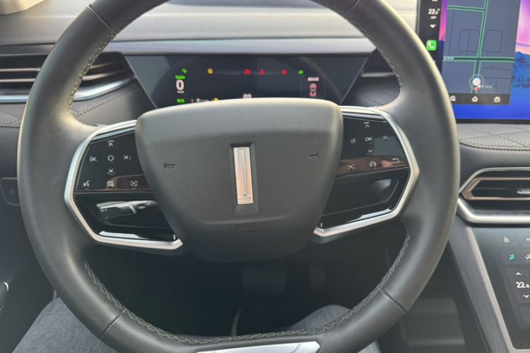 Used Wey Latte DHT 2022 1.5T DHT Big Cup Interior 5