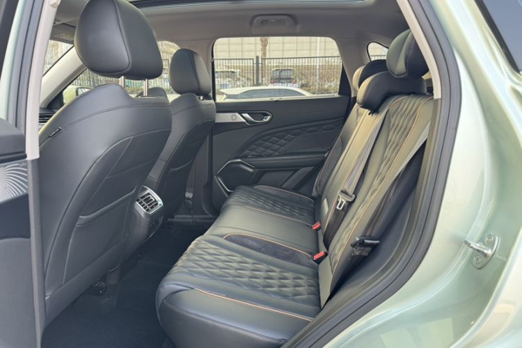 Used Wey Latte DHT 2022 1.5T DHT Big Cup Interior 8