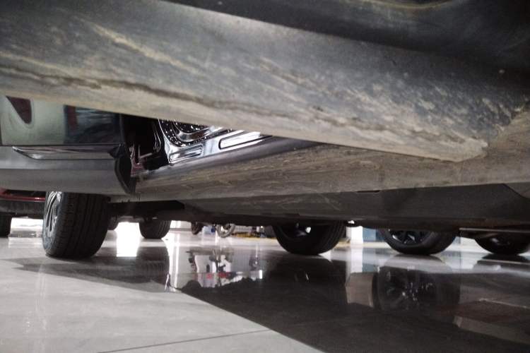 Used Wey Latte DHT 2022 1.5T DHT Medium Cup Right Side Sill
