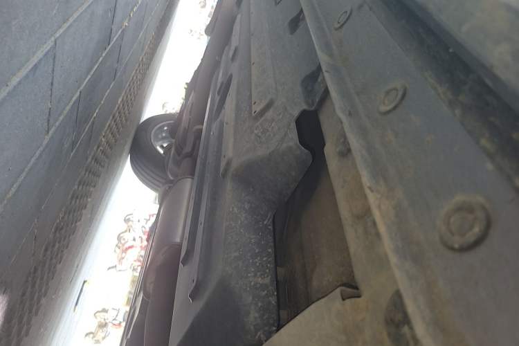 Used Wey Latte DHT 2022 1.5T DHT Big Cup Chassis Front Right
