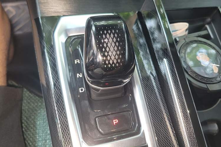 Used Wey Latte DHT 2022 1.5T DHT Big Cup Gear Lever