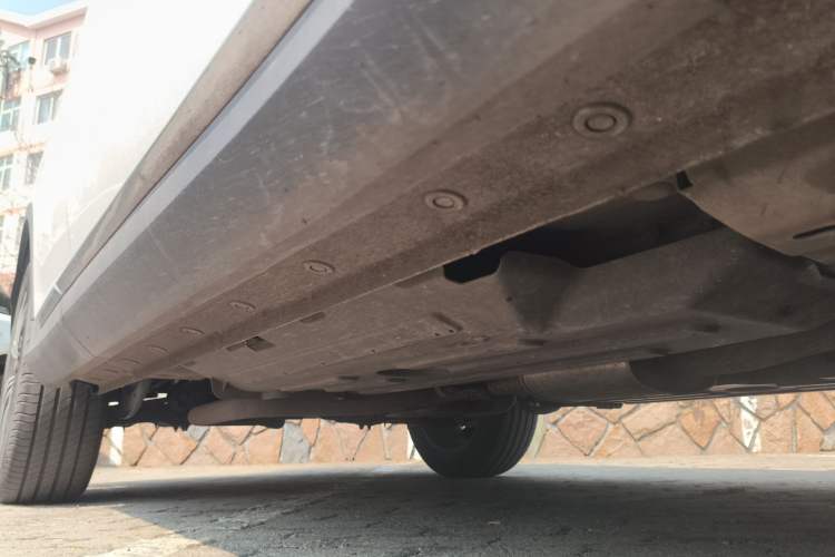 Used Wey Latte DHT 2022 1.5T DHT Big Cup Chassis Front Right