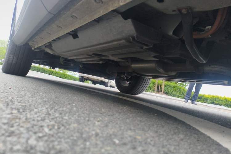 Used Wey Latte DHT 2022 1.5T DHT Extra-Large Cup Chassis Rear Left
