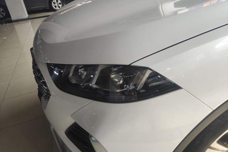 Used Wey Latte DHT 2022 1.5T DHT Extra-Large Cup Left Front Headlight