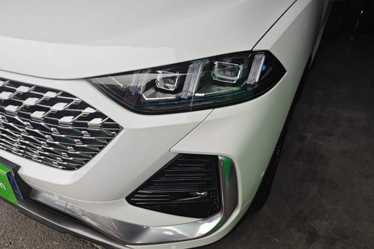 Used Wey Latte DHT 2022 1.5T DHT Big Cup Left Front Headlight