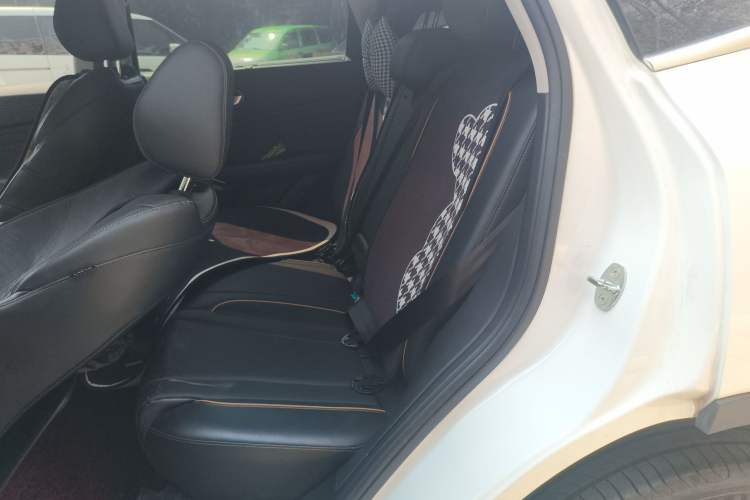 Used Wey Latte DHT 2022 1.5T DHT Big Cup Left Rear Seat