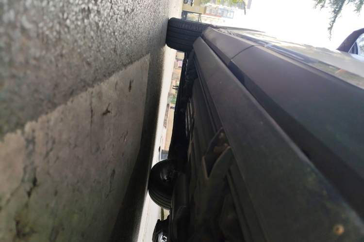 Used Wey Latte DHT 2022 1.5T DHT Extra-Large Cup Left Side Sill