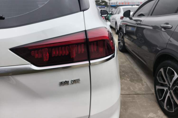 Used Wey Latte DHT 2022 1.5T DHT Extra-Large Cup Right Rear Taillight