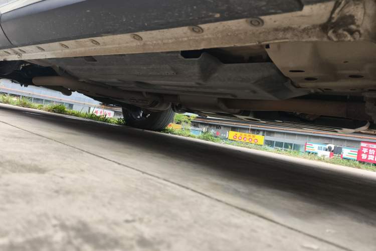 Used Wey Latte DHT 2022 1.5T DHT Extra-Large Cup Right Side Sill
