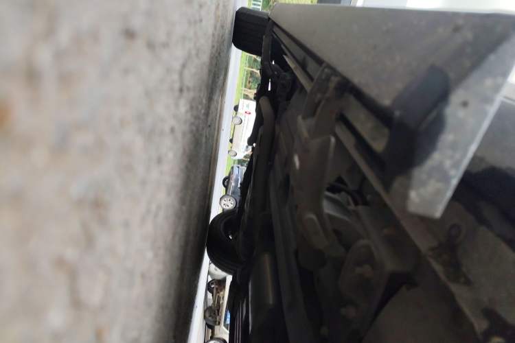 Used Wey Latte DHT 2022 1.5T DHT Extra-Large Cup Right Side Sill