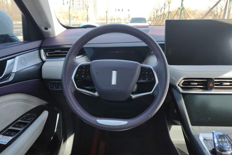 Used Wey Latte DHT 2022 1.5T DHT Extra-Large Cup Steering Wheel