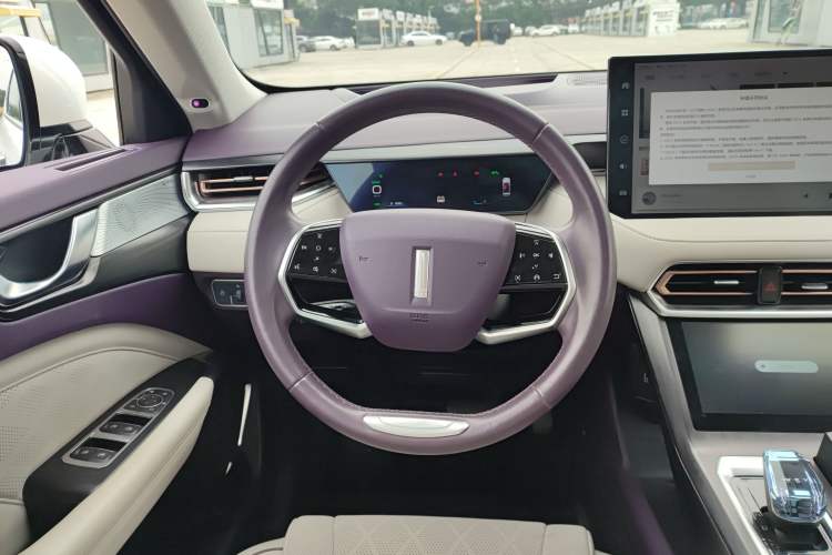 Used Wey Latte DHT 2022 1.5T DHT Big Cup Steering Wheel