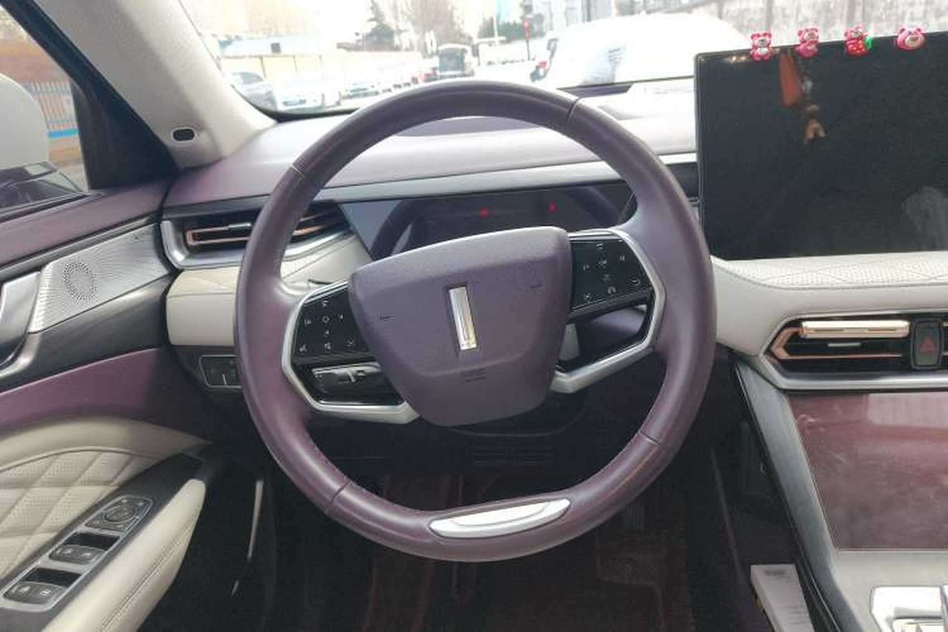 Used Wey Latte DHT 2022 1.5T DHT Extra-Large Cup Steering Wheel
