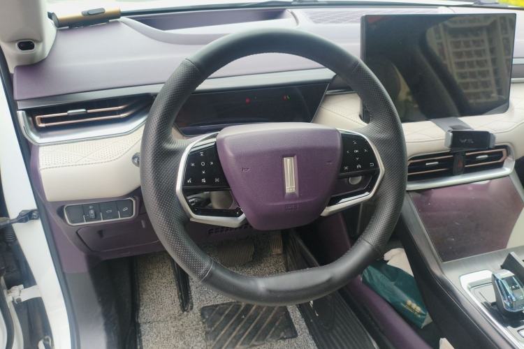 Used Wey Latte DHT 2022 1.5T DHT Extra-Large Cup Steering Wheel