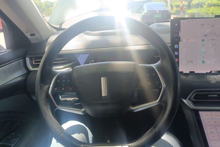 Used Wey Latte DHT 2022 1.5T DHT Extra-Large Cup Steering Wheel