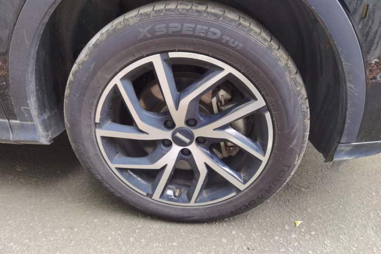 Used Wey Latte DHT-PHEV 2022 1.5T Two-Wheel-Drive Extra-Large Version Exterior 7