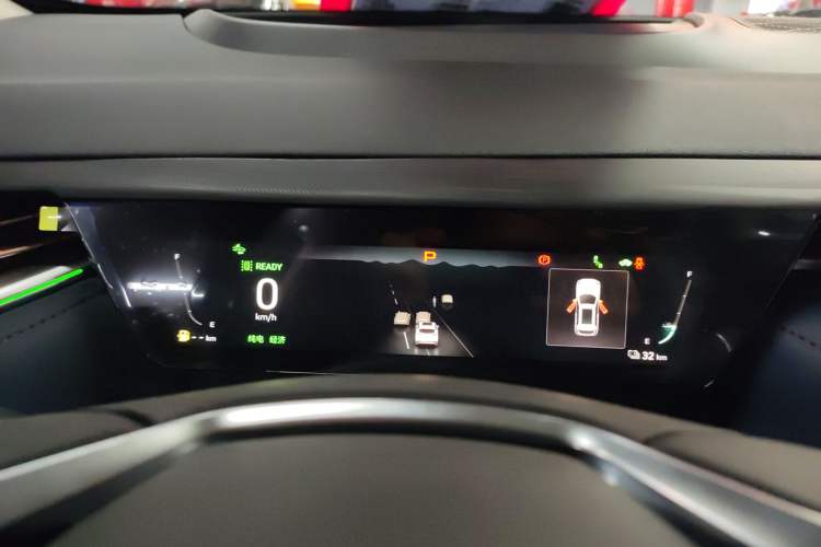 Used Wey Latte DHT-PHEV 2022 1.5T Four-Wheel Drive Extra-Large Version Instrument Cluster
