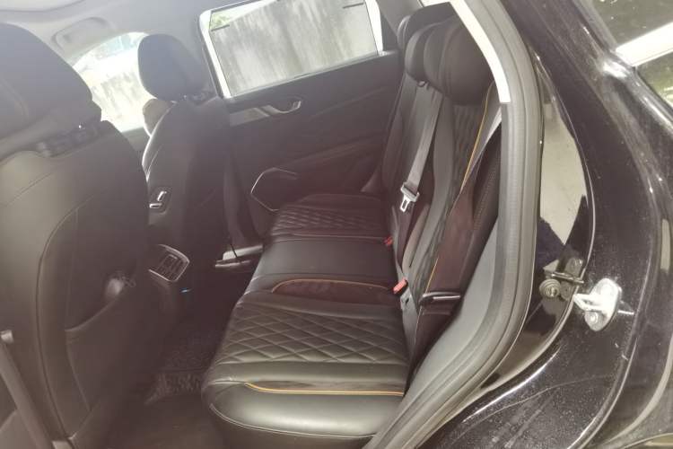 Used Wey Latte DHT-PHEV 2022 1.5T Two-Wheel-Drive Extra-Large Version Interior 4
